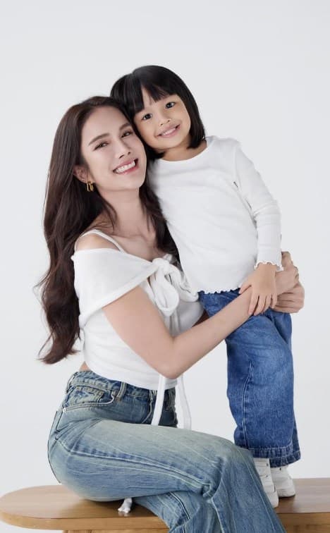 曝光照片:“内·帕法达”孩子想要,妈妈就安排!