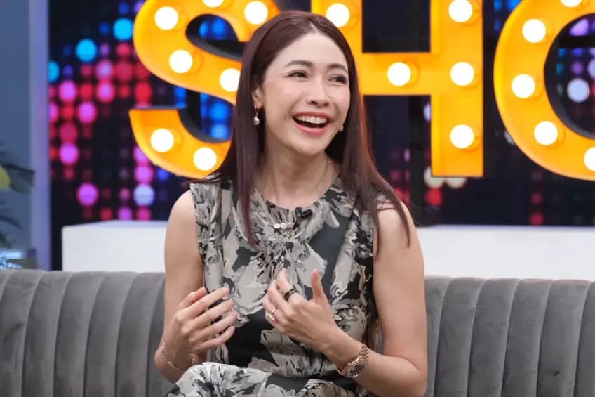 "老师恩戈·拉斯苏坤"讲述爱情故事:恋爱10年却不打算结婚生子!