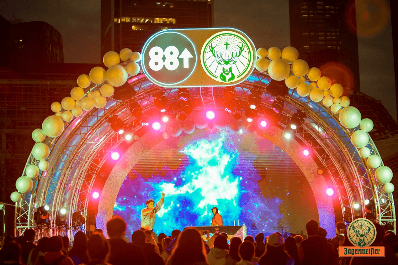 说唱歌手AR刘夫阳演出